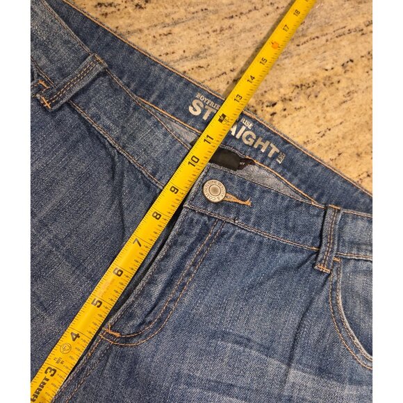 Lot of 2 New York & Co Boyfriend Low Rise Straight Leg Women sz 14 Jeans & Capri - Picture 4 of 16